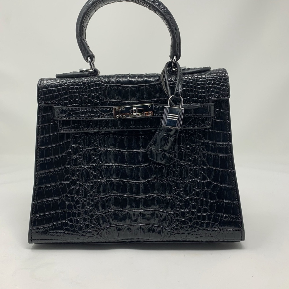 Elegant Black Crocodile Pattern Handbag